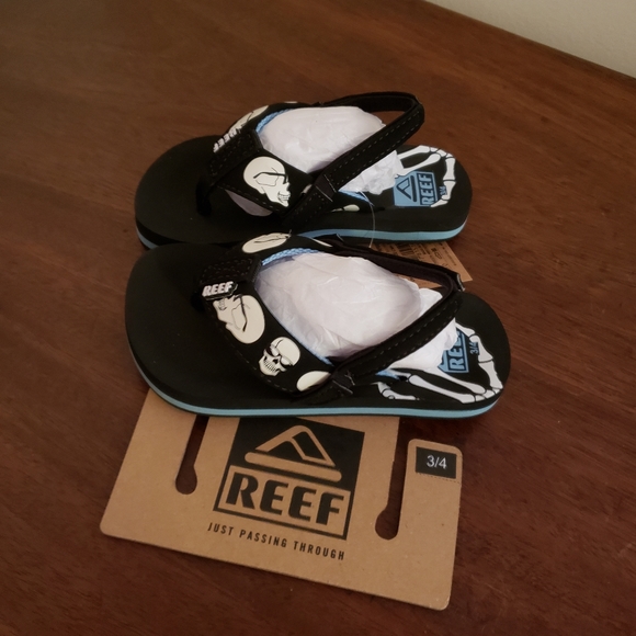 Reef Other - Nwt Reef Toddler Sandals size 3-4